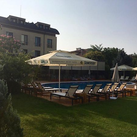 Hotel Perperikon Kurdzhali Bagian luar foto