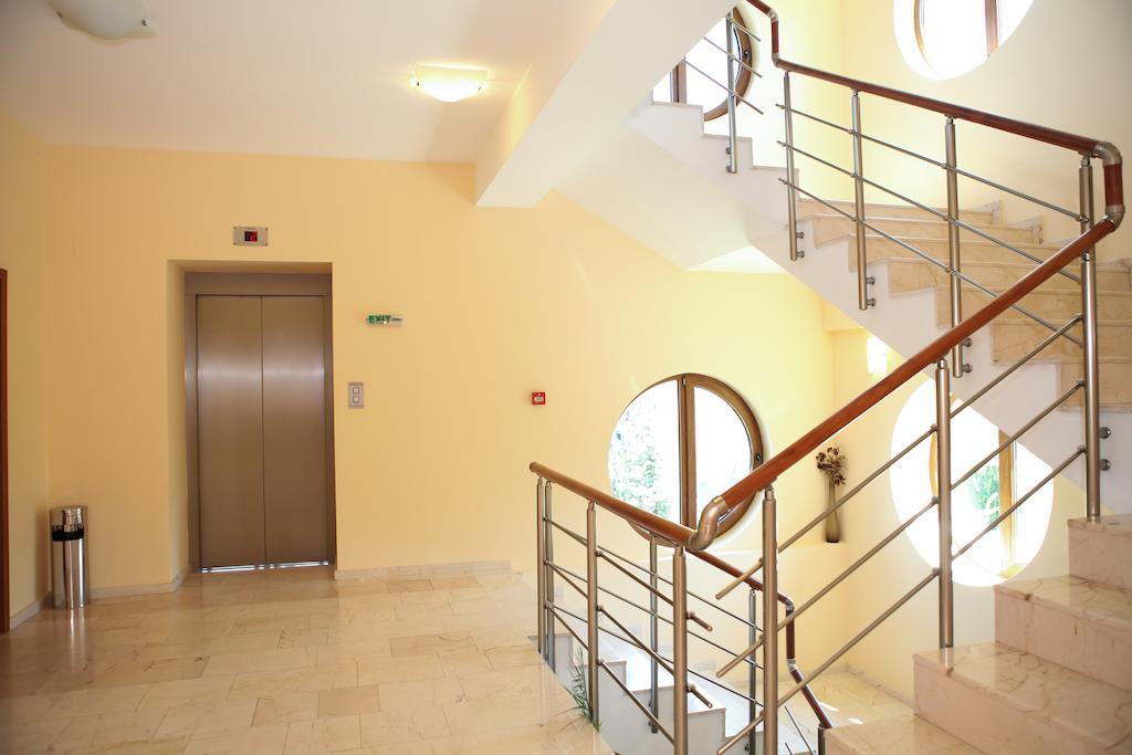 Hotel Perperikon Kurdzhali Bagian luar foto
